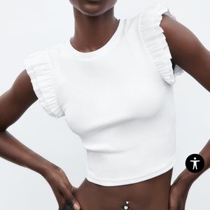 Zara | White Ruffle Tshirt | Size large